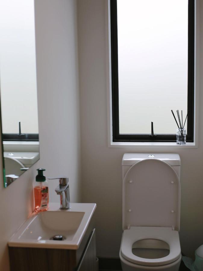 Cheerful 3-Bedroom Townhouse Close To The City Auckland Buitenkant foto